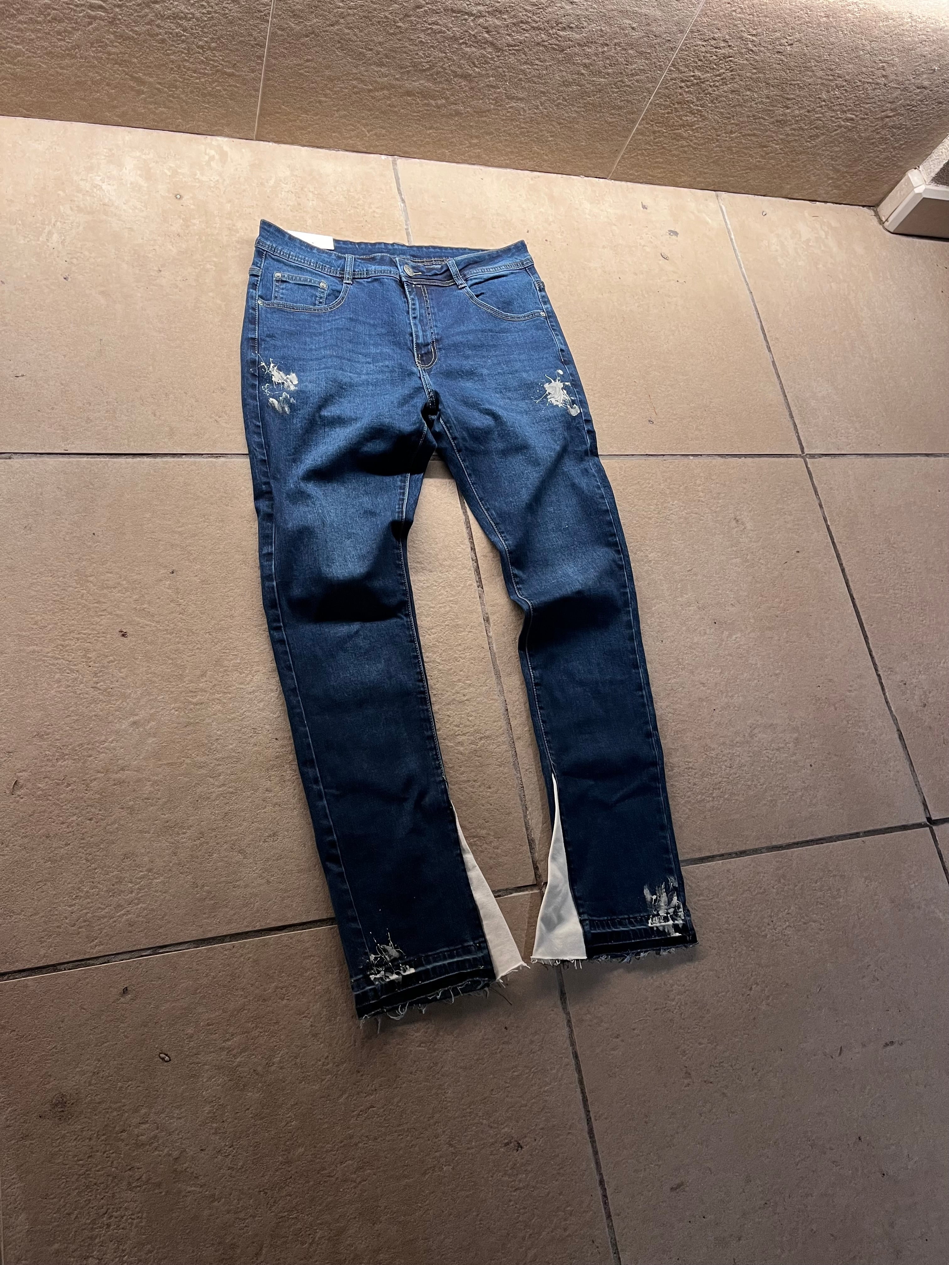 Chalk Flared Jeans
